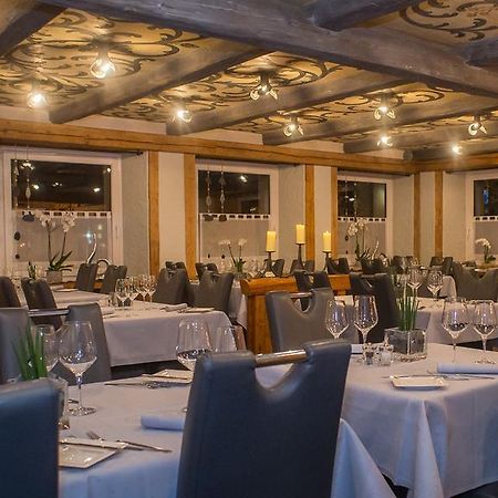 Hotel Badhof Альтштеттен Экстерьер фото