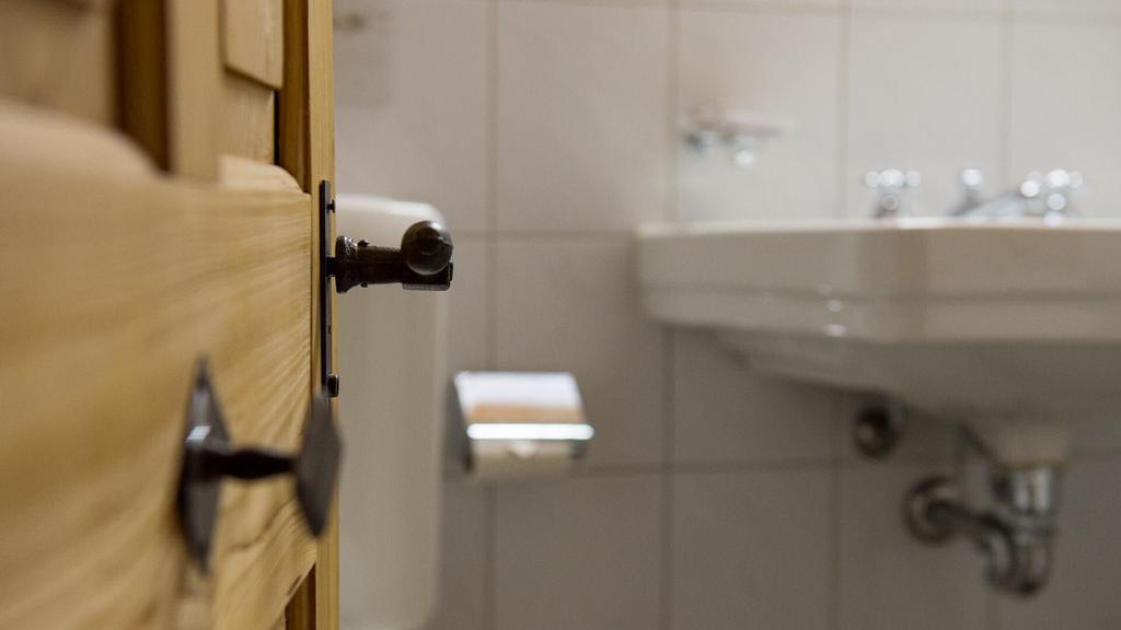 Hotel Badhof Альтштеттен Номер фото